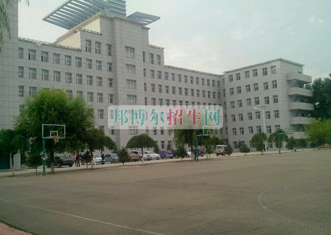 白城醫(yī)學(xué)高等??茖W(xué)校