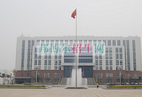 菏澤醫(yī)學(xué)?？茖W(xué)校