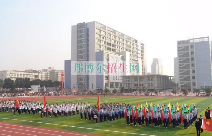 長江職業(yè)學院招生辦聯系電話
