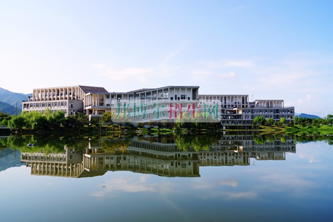 桂林電子科技大學(xué)信息科技學(xué)院招生辦聯(lián)系電話(huà)