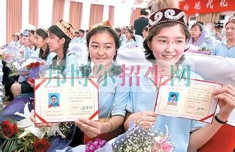 有幾個財務(wù)管理學校