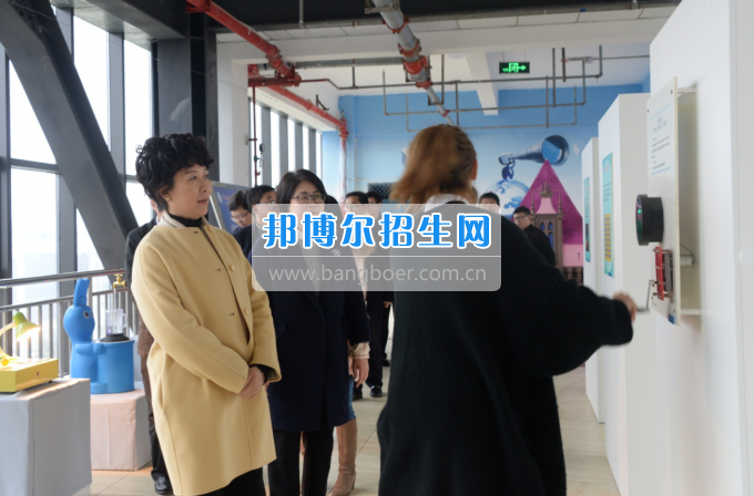 市委常委、宣傳部長潘梅到川南幼兒師范高等??茖W(xué)校調(diào)研思想政治工作