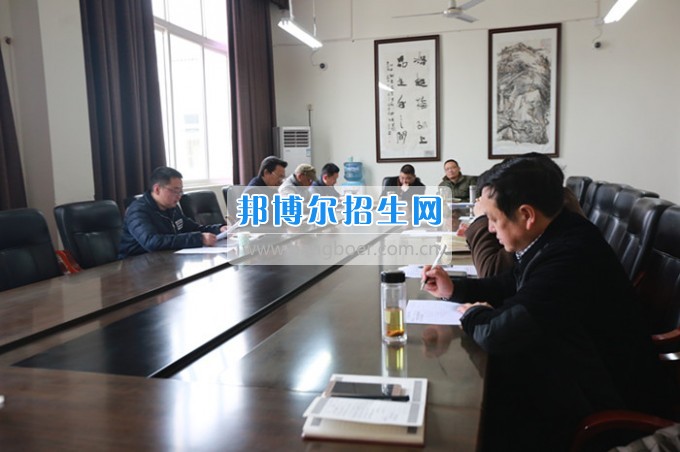 川北幼兒師范高等?？茖W(xué)校召開2017年度校內(nèi)項目經(jīng)費預(yù)算布置會