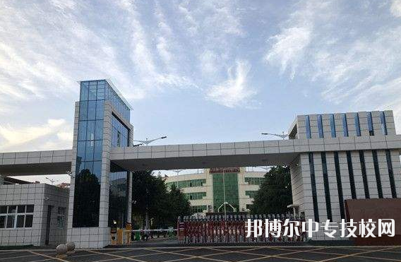 方城縣機電信息中等職業(yè)學(xué)校校園圖片
