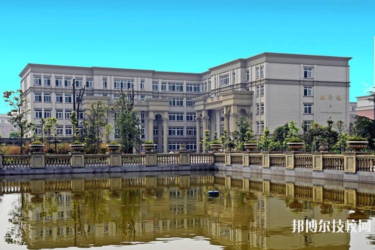 四川文軒職業(yè)學(xué)校校園招聘