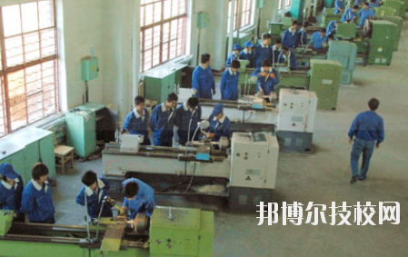 金昌技師學(xué)院2020年招生辦聯(lián)系電話(huà)