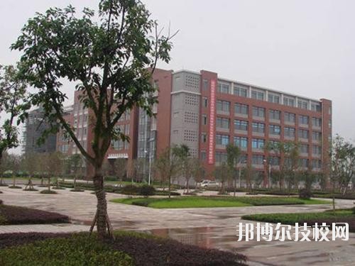 武漢鐵路橋梁職業(yè)學(xué)院2020年報(bào)名條件、招生要求、招生對(duì)象