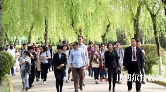 西安中外文化職業(yè)學(xué)校2020年報(bào)名條件、招生要求、招生對(duì)象