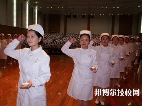 海寧衛(wèi)生學(xué)校2020年報名條件、招生要求、招生對象