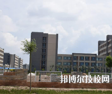 甘肅省財(cái)貿(mào)學(xué)校2020年報(bào)名條件、招生要求、招生對象