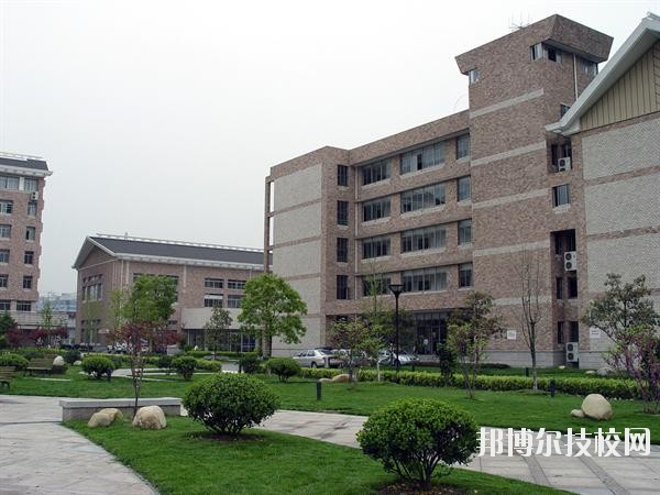 浙江藝術職業(yè)學院怎么樣、好不好