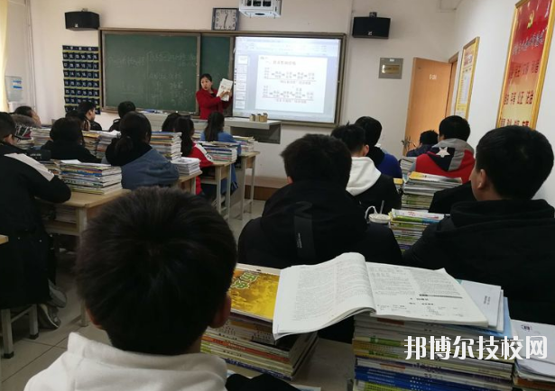 寶塔區(qū)職業(yè)教育中心2020年報(bào)名條件、招生要求、招生對(duì)象 