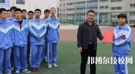 靖遠(yuǎn)職業(yè)中等專業(yè)學(xué)校2020年報(bào)名條件、招生要求、招生對(duì)象