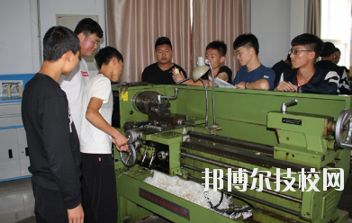 西和職業(yè)中等專業(yè)學(xué)校2020年報名條件、招生要求、招生對象