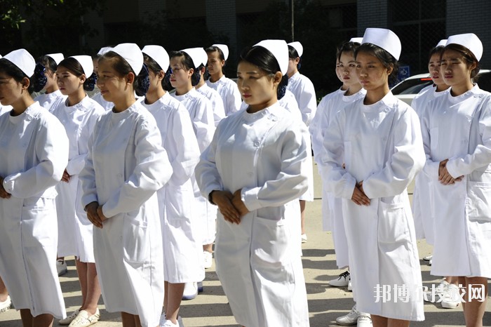 石家莊和平醫(yī)學(xué)中等專(zhuān)業(yè)學(xué)校2020年報(bào)名條件、招生要求、招生對(duì)象