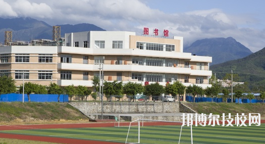 南寧海豐職業(yè)技術(shù)學(xué)校2020年報(bào)名條件、招生要求、招生對(duì)象 