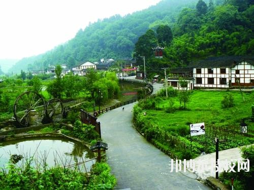 貴陽(yáng)烏當(dāng)中等職業(yè)學(xué)校怎么樣、好不好