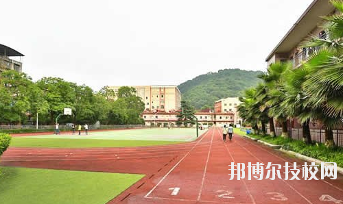 重慶微電子工業(yè)學校2020年報名條件、招生要求、招生對象