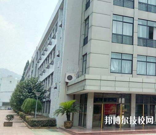 寧?？h第一職業(yè)學(xué)校地址在哪里