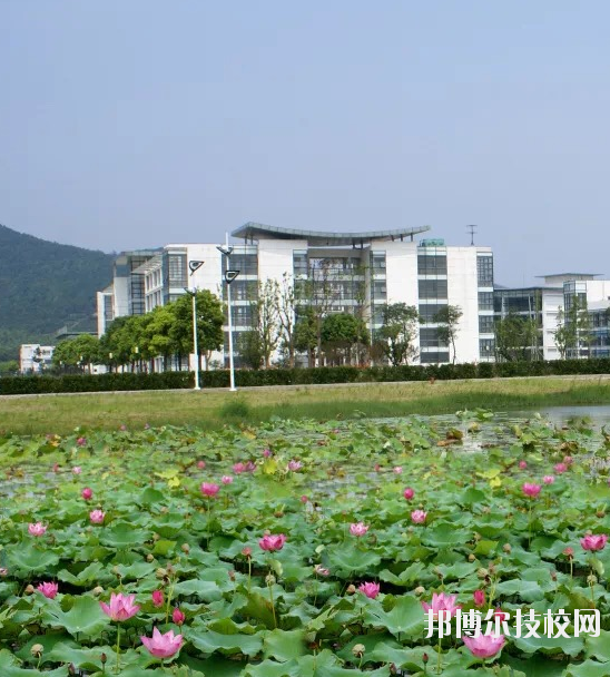 蘇州建設(shè)交通高等職業(yè)技術(shù)學校怎么樣、好不好