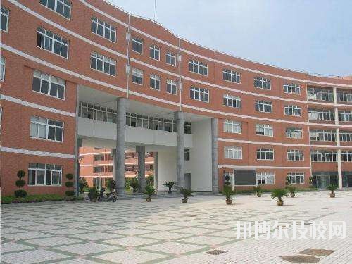 贛州第一職業(yè)技術(shù)學(xué)校2020年報(bào)名條件、招生要求、招生對(duì)象