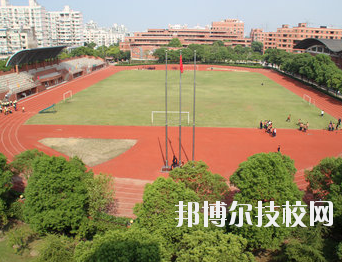 重慶新渝技工學(xué)校2020年報名條件、招生要求、招生對象