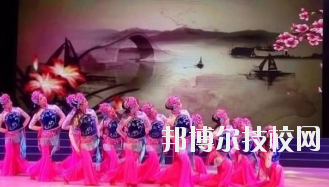 華亭職業(yè)教育中心2020年報名條件、招生要求、招生對象