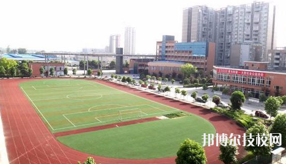 重慶潼南闇公職業(yè)高級(jí)中學(xué)2020年報(bào)名條件、招生要求、招生對(duì)象