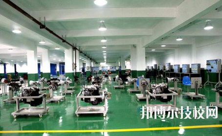 重慶南川隆化職業(yè)中學(xué)校2020年報名條件、招生要求、招生對象