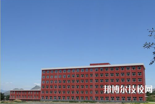 重慶工藝美術(shù)學(xué)校2020年報名條件、招生要求、招生對象