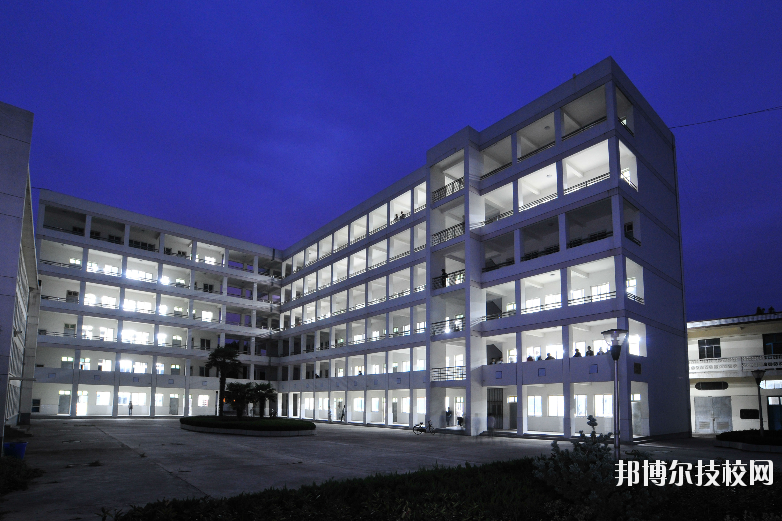 淮安生物工程高等職業(yè)學(xué)校2020年報名條件、招生要求、招生對象