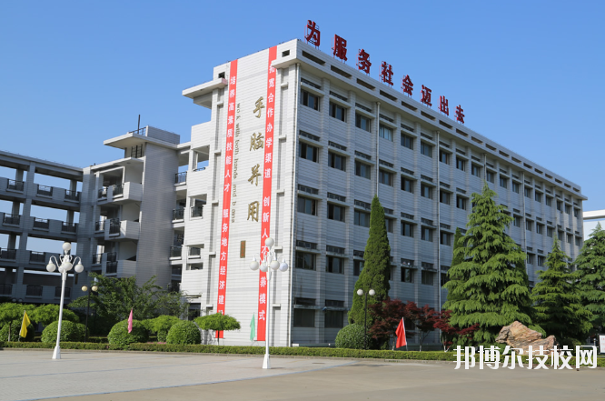 泰州機電高等職業(yè)技術(shù)學(xué)校網(wǎng)站網(wǎng)址