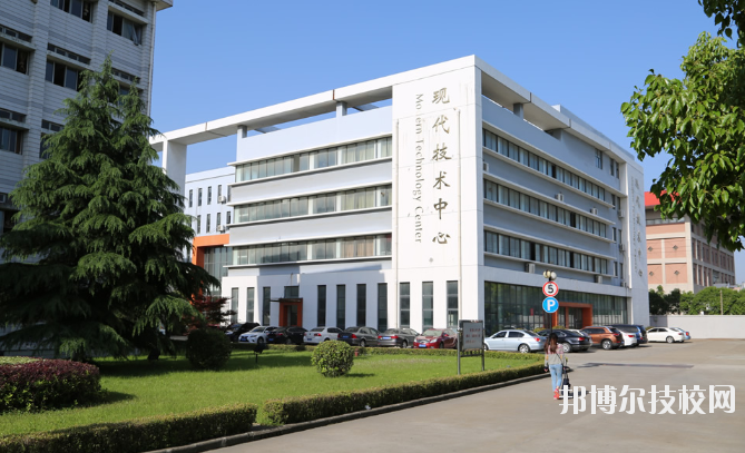 泰州機(jī)電高等職業(yè)技術(shù)學(xué)校2020年報(bào)名條件、招生要求、招生對(duì)象