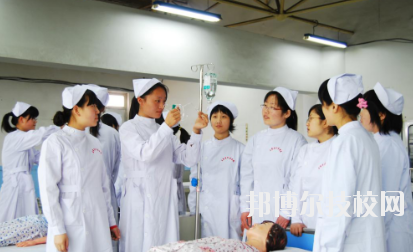 重慶藥劑學(xué)校2020年報(bào)名條件、招生要求、招生對(duì)象