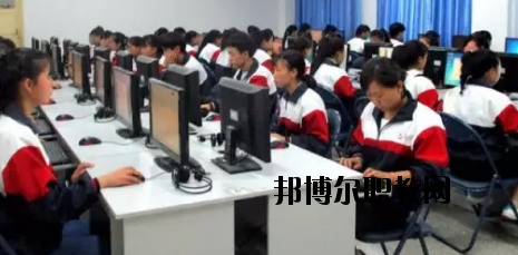 舟曲縣職業(yè)中學2020年學費、收費多少