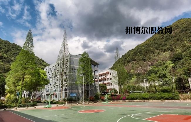 永嘉縣職業(yè)中學(xué)2020年報名條件、招生要求、招生對象