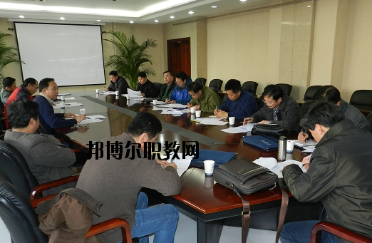 蒼南縣職業(yè)中等專(zhuān)業(yè)學(xué)校2020年2020年報(bào)名條件、招生要求、招生對(duì)象
