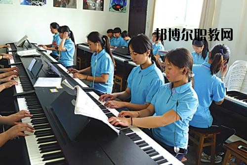 冊(cè)亨中等職業(yè)學(xué)校怎么樣、好不好