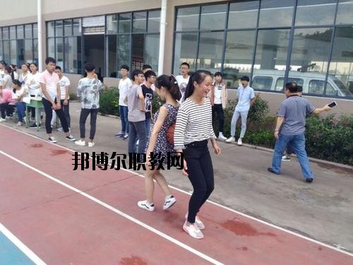 達(dá)州水電學(xué)校2020年報名條件、招生要求、招生對象