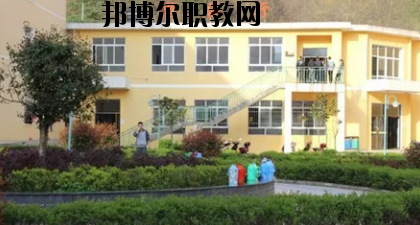 康縣職業(yè)技術(shù)學校2020年報名條件、招生要求、招生對象