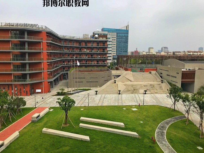 龍灣區(qū)職業(yè)技術(shù)學(xué)校教育集團(tuán)2020年報(bào)名條件、招生要求、招生對(duì)象
