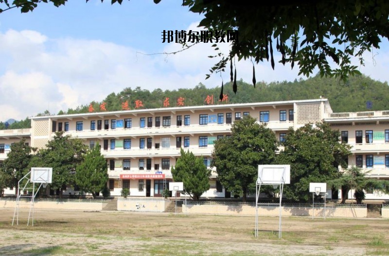 臺州護(hù)士學(xué)校2020年報名條件、招生要求、招生對象