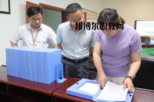 南充外國語中等專業(yè)學校2020年報名條件、招生要求、招生對象