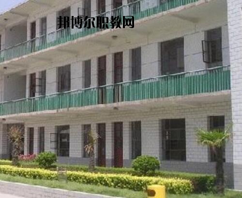 新鄉(xiāng)衛(wèi)生學校怎么樣、好不好