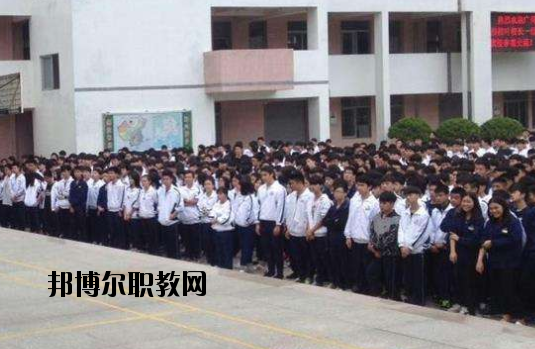 臺(tái)山技工學(xué)校2020年報(bào)名條件、招生要求、招生對(duì)象
