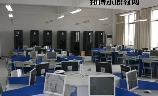 廣東南方技師學(xué)院2020年報名條件、招生要求、招生對象