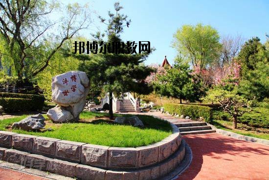 西安導(dǎo)游禮儀職業(yè)學校網(wǎng)站網(wǎng)址 