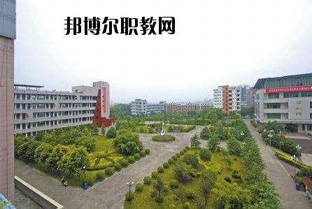 南陽第三中等職業(yè)學(xué)校2021年報(bào)名條件、招生要求、招生對象