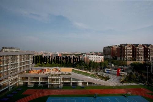 綿陽工貿(mào)學(xué)校2020年報名條件、招生要求、招生對象