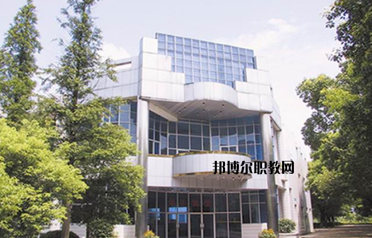 江西民政學(xué)校2020年報(bào)名條件、招生要求、招生對象